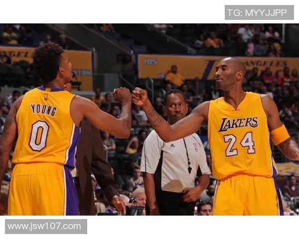 科比布莱恩特：从洛杉矶的篮球传奇到全球偶像的辉煌之路