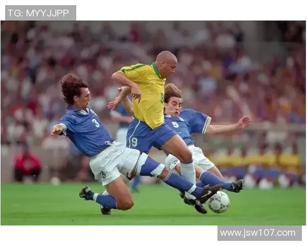 足球明星中名字最短的球员是谁他在赛场上的表现如何 足球明星中名字最短的球员是谁他在赛场上的表现如何